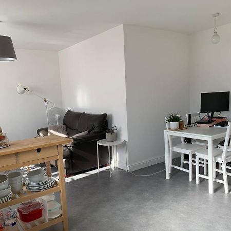 Bright, Chilled Ensuite Db Room In A Shared Flat! London Eksteriør bilde