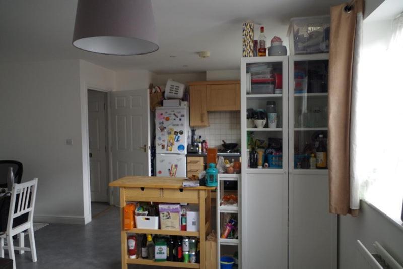 Bright, Chilled Ensuite Db Room In A Shared Flat! London Eksteriør bilde