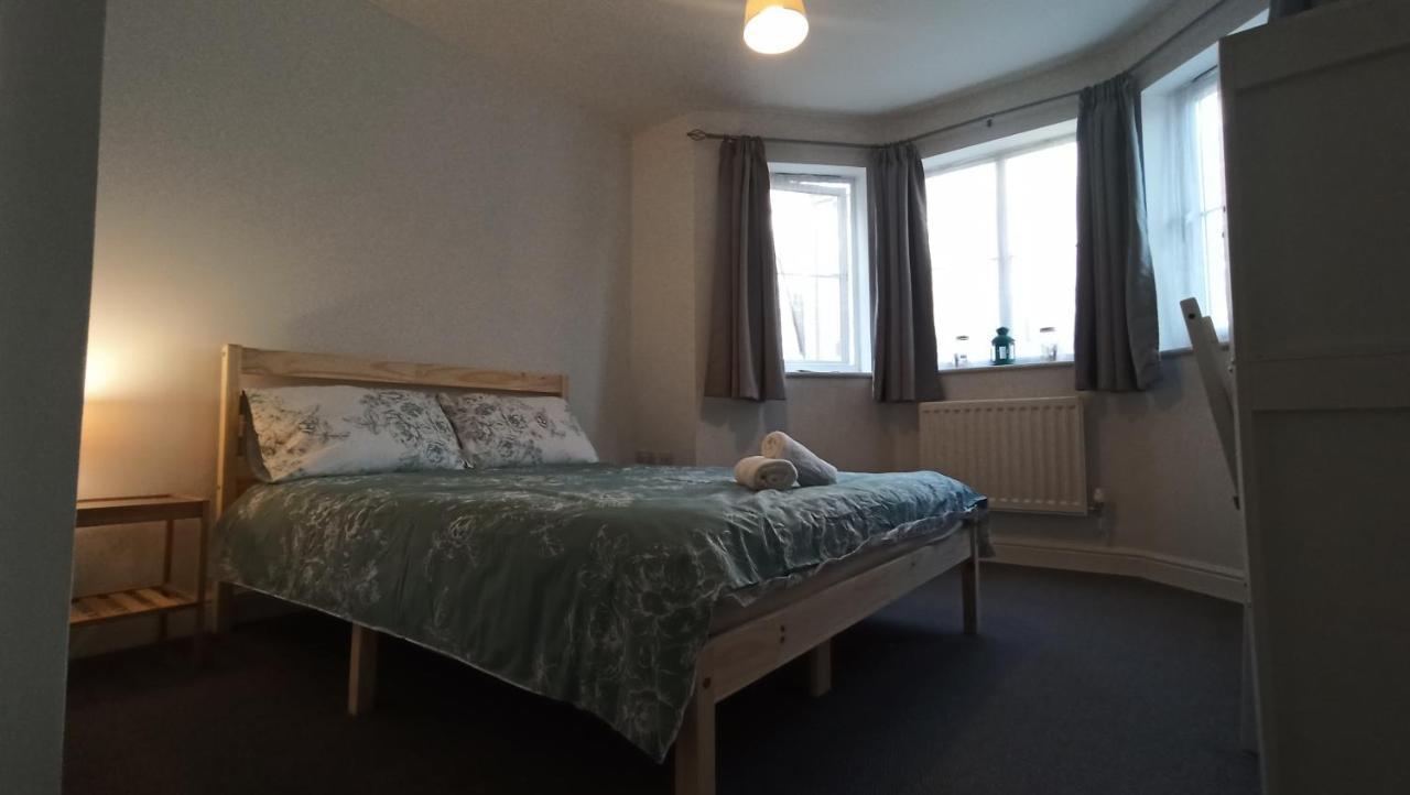 Bright, Chilled Ensuite Db Room In A Shared Flat! London Eksteriør bilde