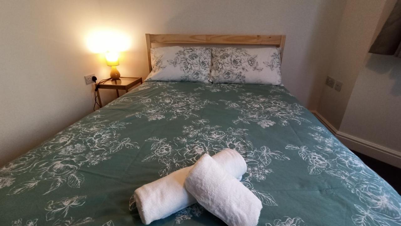 Bright, Chilled Ensuite Db Room In A Shared Flat! London Eksteriør bilde
